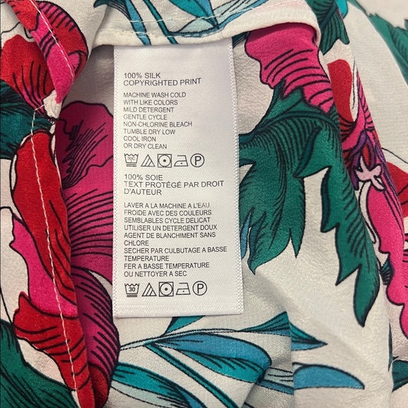 Tommy Bahama 100% silk Floral Button Down Shirt - Pink and Green - Picture 7 of 8